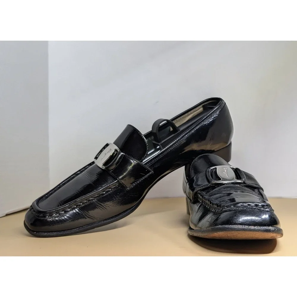 Salvatore Ferragamo Women Boutique Black Patent Gancini Loafers Size 9.5 A